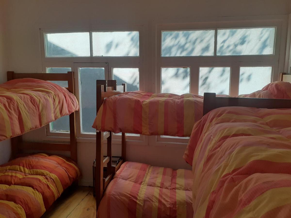 Backpackers Paradise Hostel Punta Arenas Exterior photo